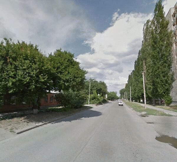 Банкомат СКБ-Банка по адресу ул. Лизы Чайкиной,  д. 49 Б - Магазин